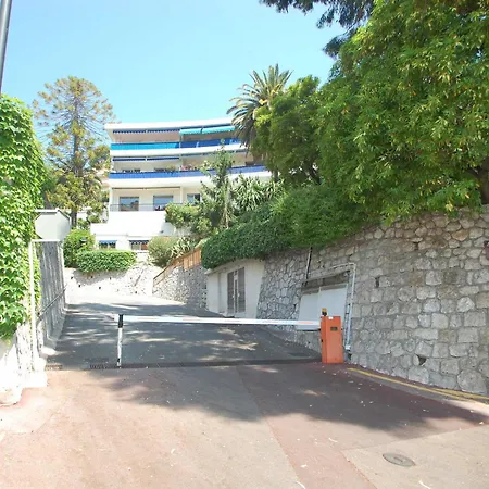 Avec Grande Terrasse Ensoleillee Pres Du Centre Et Des Plages - Fr-1-196-319 Apartamento